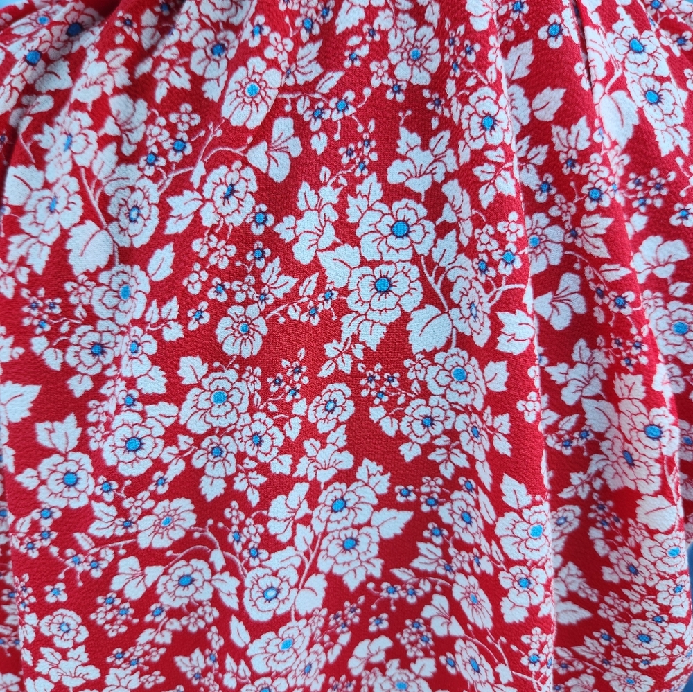 W5 WATERCOLOR FLORAL RUFFLE SLEEVE TOP SIZE MED - Picture 5 of 7